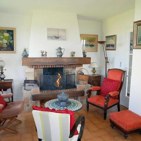 Casa de Férias With Sea Views, Lampaul-Plouarzel